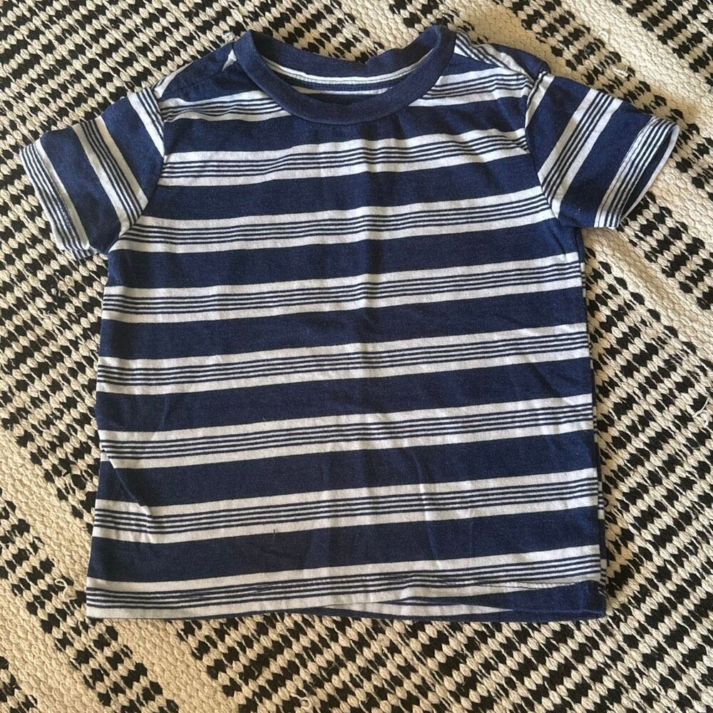 Stitch & Stone Size 4T blue & white striped t shirt
